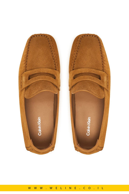 מוקסינים Calvin Klein Square Driver Suede – צבע חום (Camel GE9) - WELINE.CO.IL