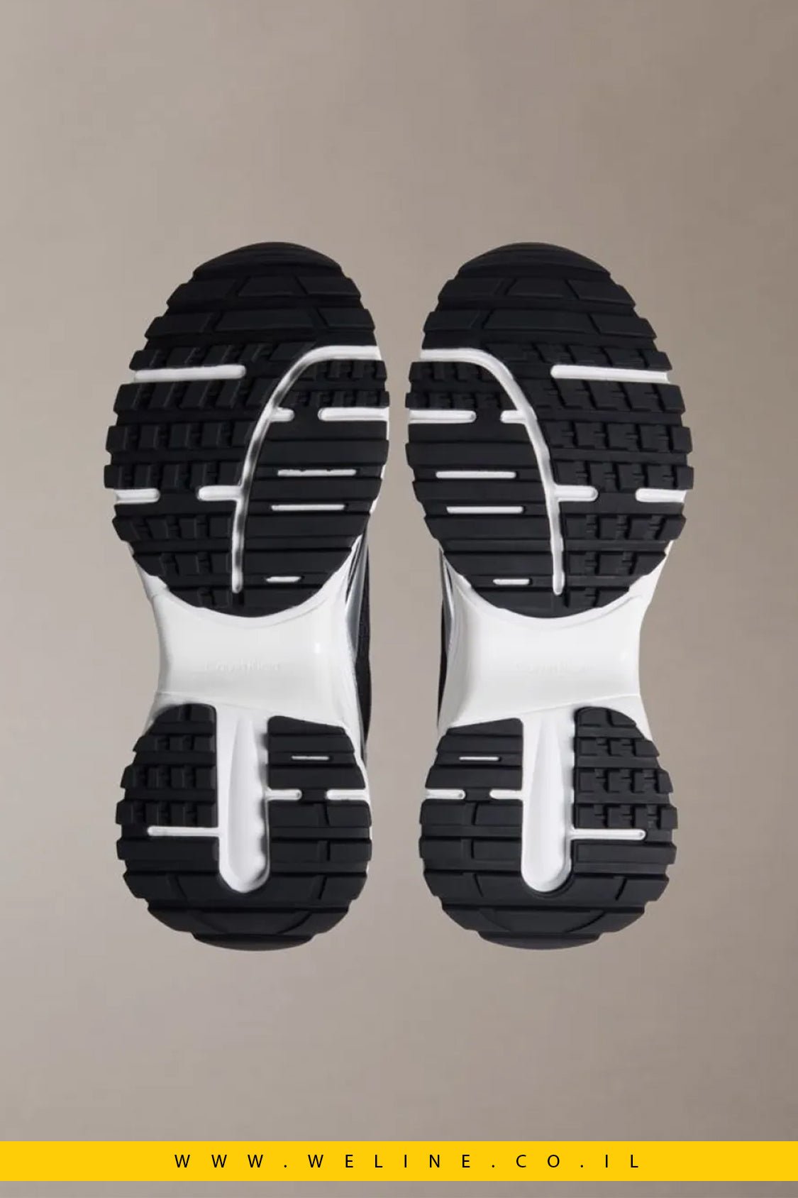 Calvin Klein Trailblazer – סניקרס נשים ראנר משולבות רשת | שחור / כסף - WELINE.CO.IL