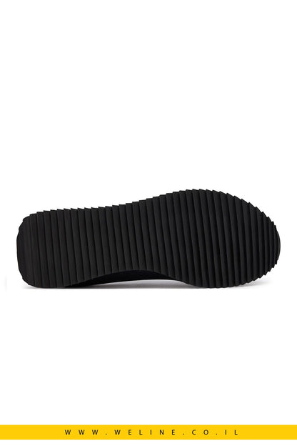 נעלי סניקרס לגברים מבית EA7 Emporio Armani - WELINE.CO.IL