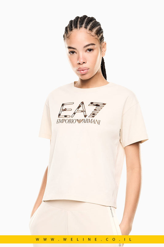 חולצת טי נשים EA7 Emporio Armani Logo Series – צבע בז' - WELINE.CO.IL