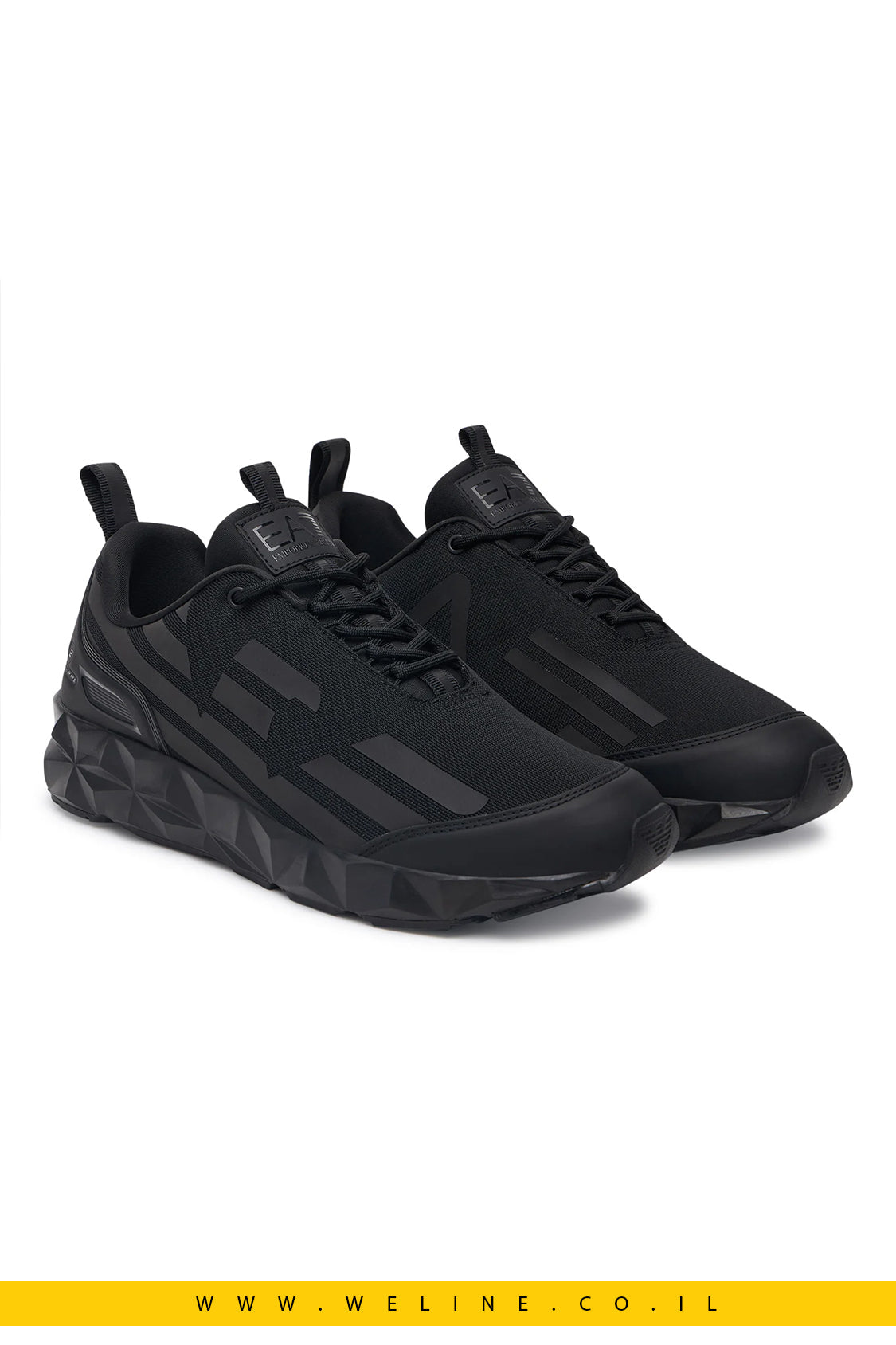 נעלי סניקרס לגברים מבית EA7 Emporio Armani בצבע Triple Black מלא - WELINE.CO.IL
