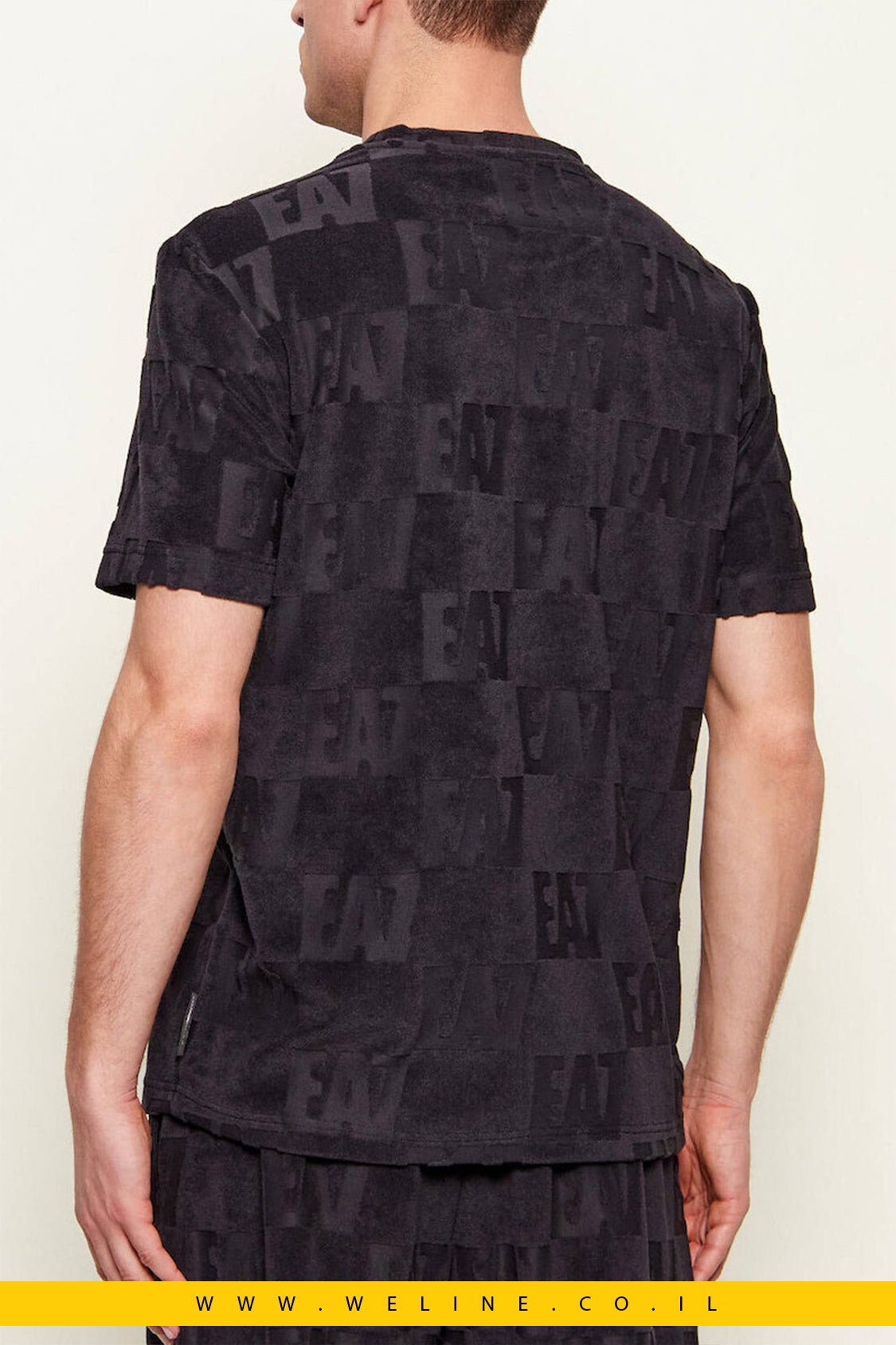 חולצת טי גברים Emporio Armani – צבע שחור - WELINE.CO.IL