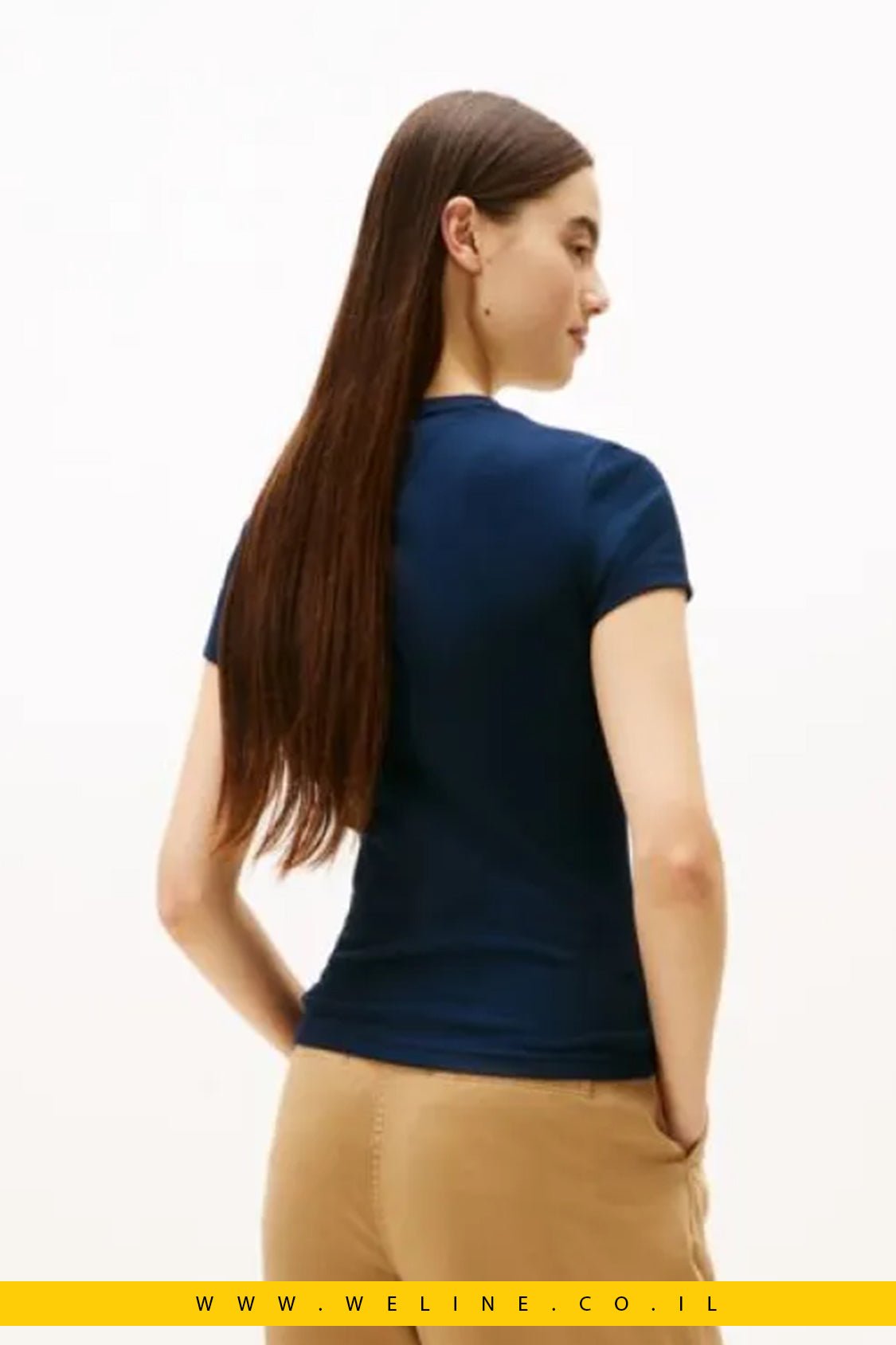 טי - שירט נשים Essential Ribbed Slim Fit – Tommy Jeans | צבע Dark Night Navy - WELINE.CO.IL