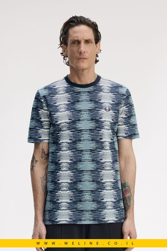 חולצת טי fredperry גברים Soundwave Glitch – צבע Stockport Blue | הדפס דיגיטלי - WELINE.CO.IL