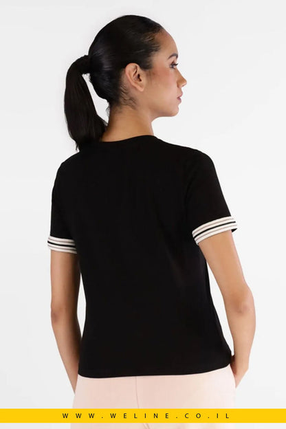חולצת טי נשים Guess Active Muriel – צבע שחור - WELINE.CO.IL