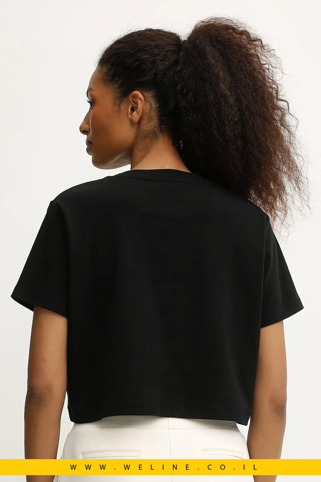 חולצת טי נשים Guess FABIA Relaxed Fit - WELINE.CO.IL