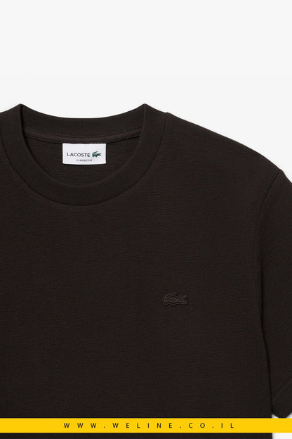טי - שירט Lacoste Textured Jersey Classic Fit – צבע חום - WELINE.CO.IL