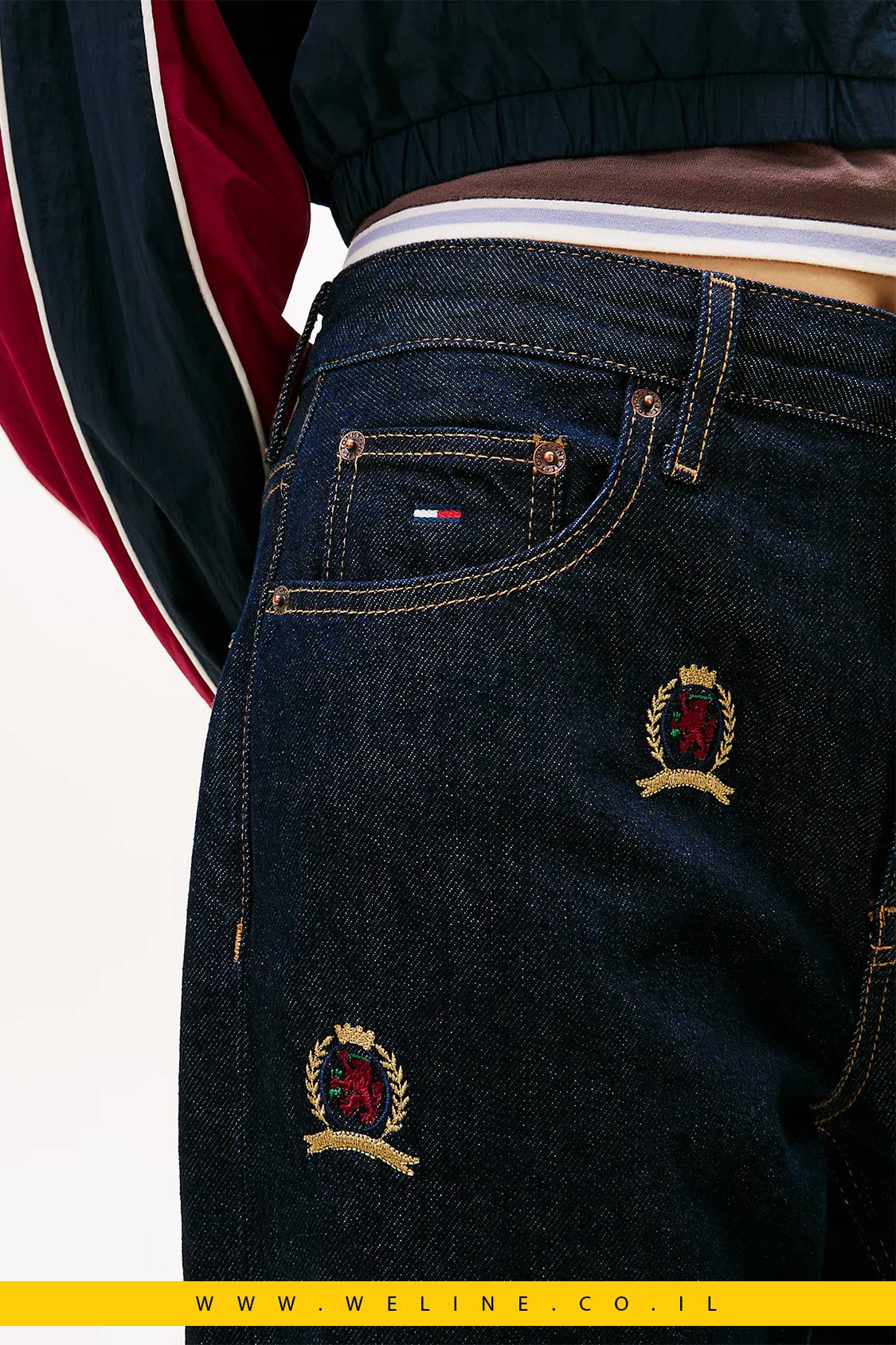 כותרת ג’ינס נשים Mia Crest Embroidery Relaxed Straight Leg – Tommy Jeans - WELINE.CO.IL