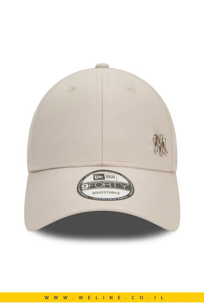כובע מצחייה New Era Flawless 940 NYY בצבע בז' - WELINE.CO.IL