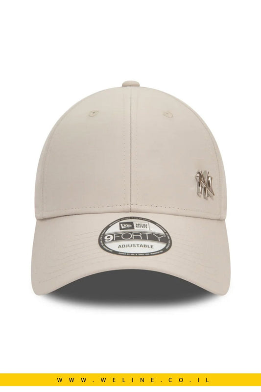 כובע מצחייה New Era Flawless 940 NYY בצבע בז' - WELINE.CO.IL