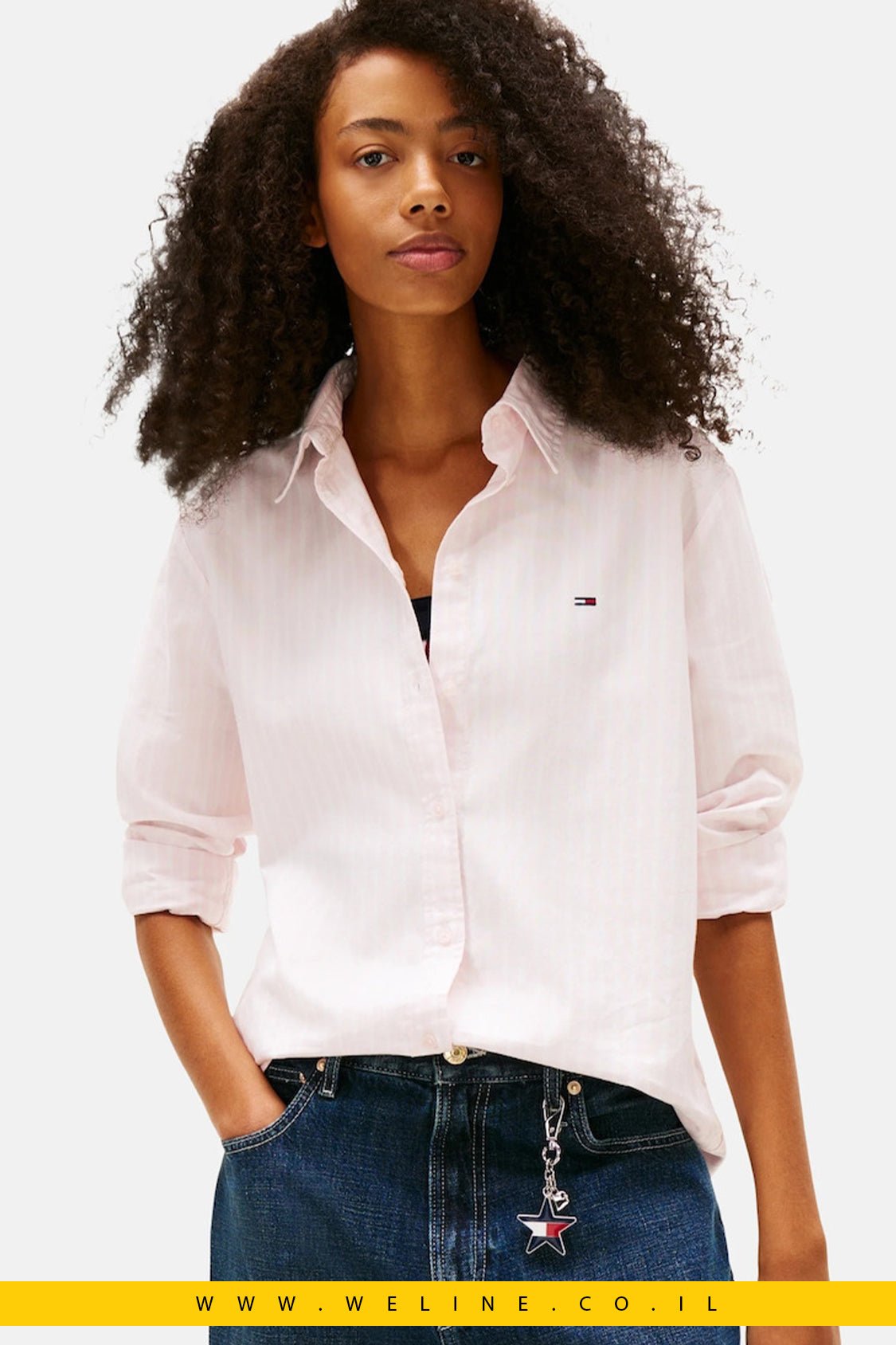 חולצת פסים כפתורים לנשים רוד אלגנטי מבית Tommy Hilfiger - WELINE.CO.IL