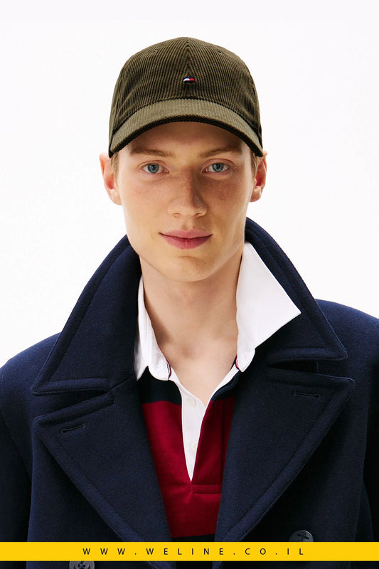 Tommy Hilfiger כובע Corduroy Baseball – עם רקמת Flag קדמית - WELINE.CO.IL