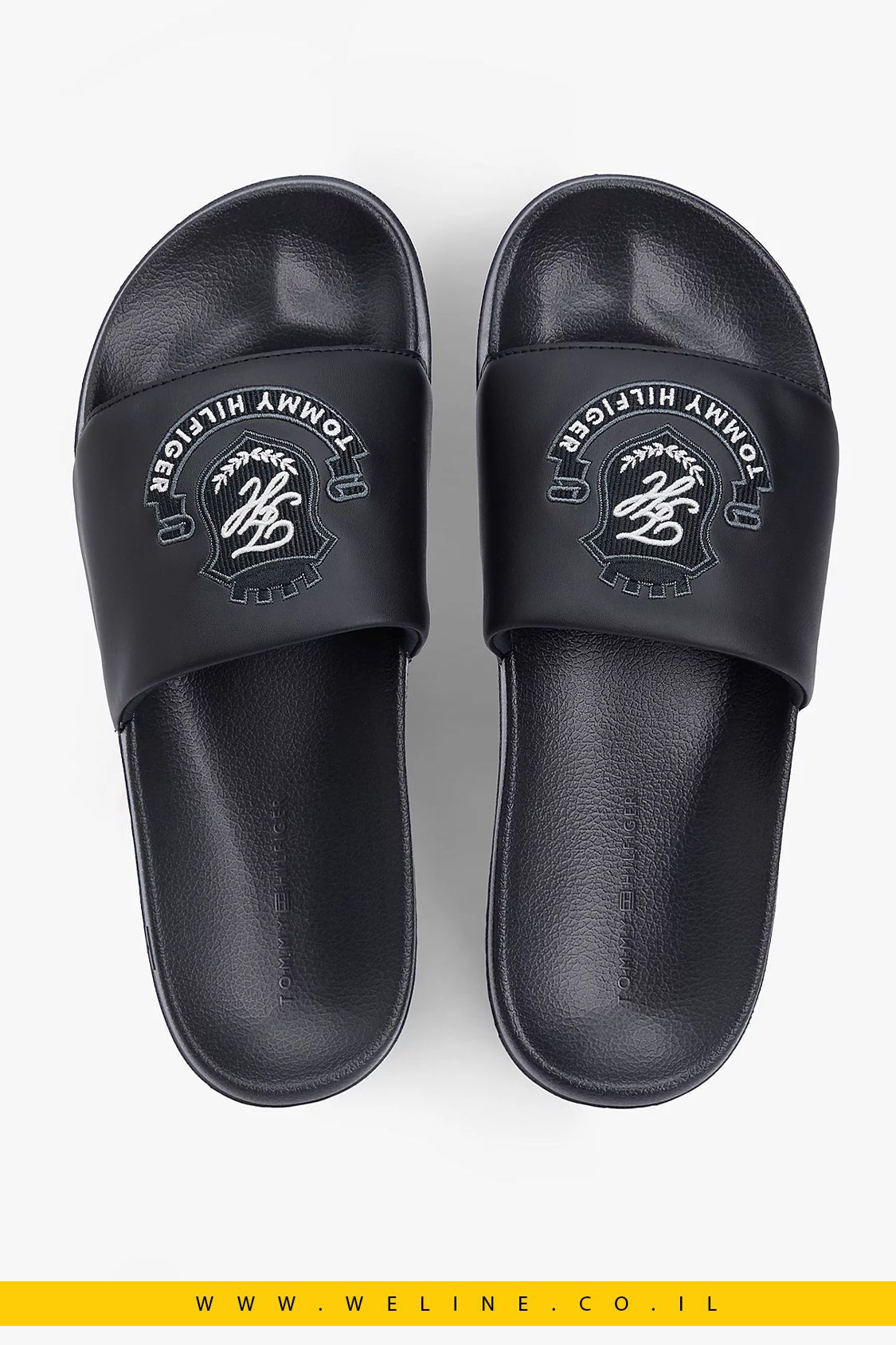 כפכפי גברים Tommy Hilfiger Crest Appliqué Pool Slides – צבע שחור - WELINE.CO.IL