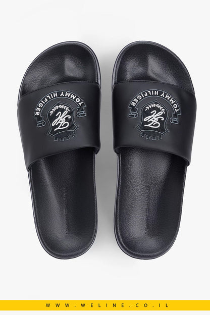 כפכפי גברים Tommy Hilfiger Crest Appliqué Pool Slides – צבע שחור - WELINE.CO.IL