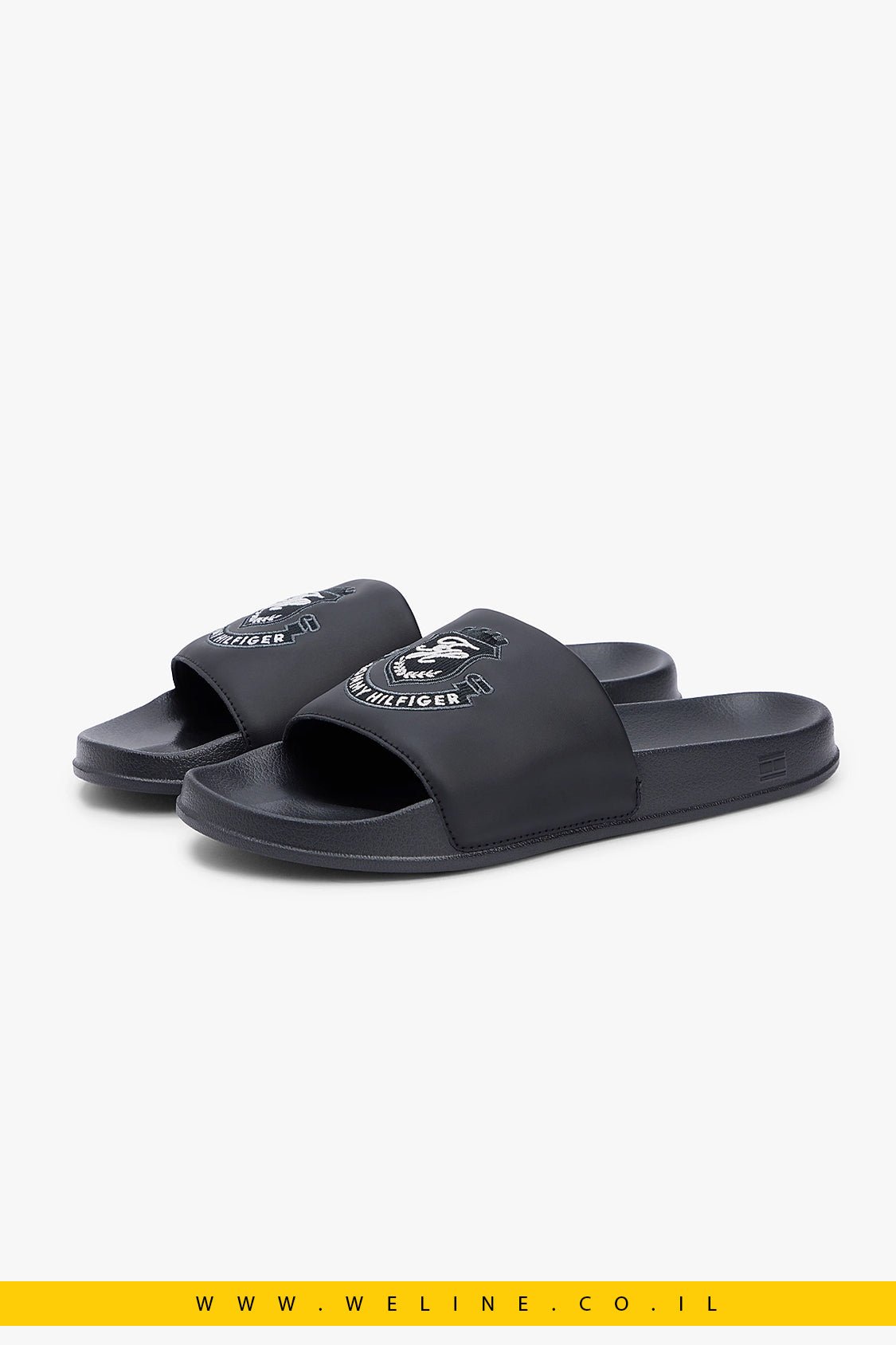 כפכפי גברים Tommy Hilfiger Crest Appliqué Pool Slides – צבע שחור - WELINE.CO.IL