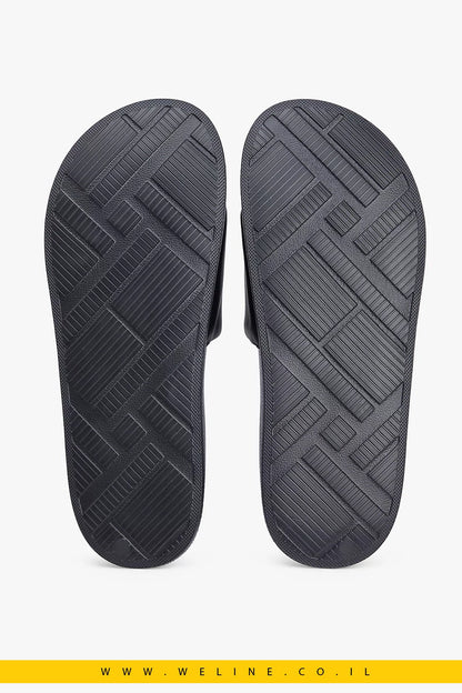 כפכפי גברים Tommy Hilfiger Crest Appliqué Pool Slides – צבע שחור - WELINE.CO.IL