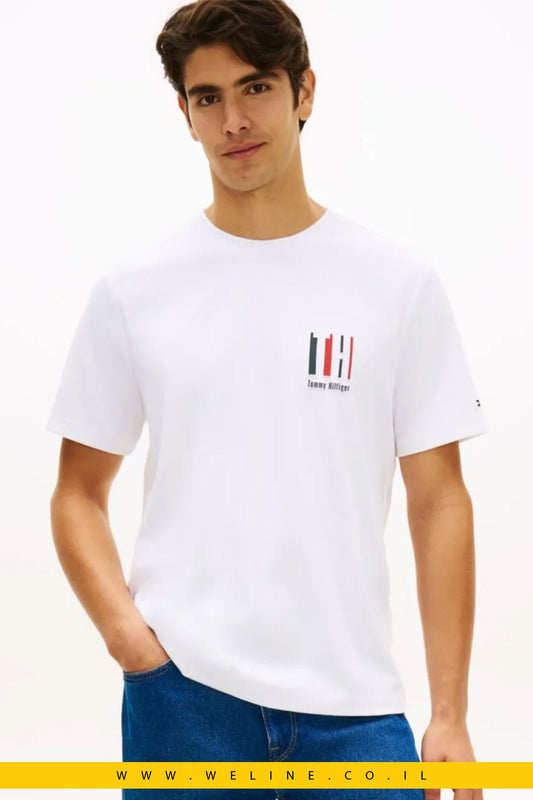 חולצת טי גברים Tommy Hilfiger Performance Embossed Logo – כותנת Pima עם הגנת UV - WELINE.CO.IL