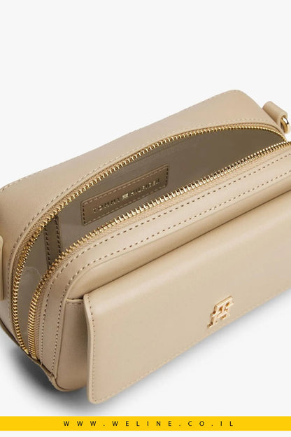 תיק צד נשים Tommy Hilfiger TH Icon Camera – דגם Camera Bag - WELINE.CO.IL