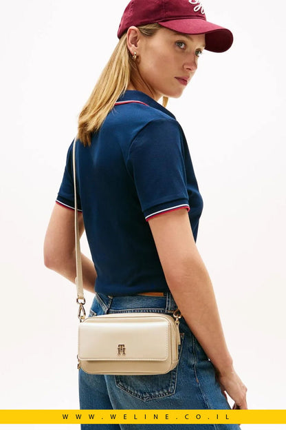 תיק צד נשים Tommy Hilfiger TH Icon Camera – דגם Camera Bag - WELINE.CO.IL