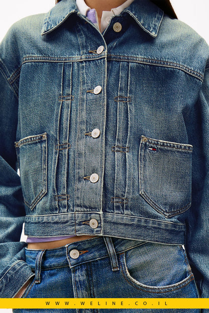 ג’קט ג’ינס קל עם לוגו בגב לנשים Tommy Jeans - WELINE.CO.IL