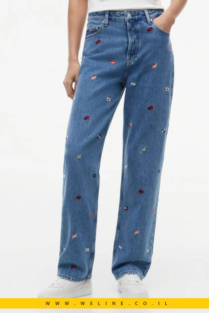ג'ינס נשים Tommy Jeans All-Over Embroidery High Rise Slim Straight - WELINE.CO.IL