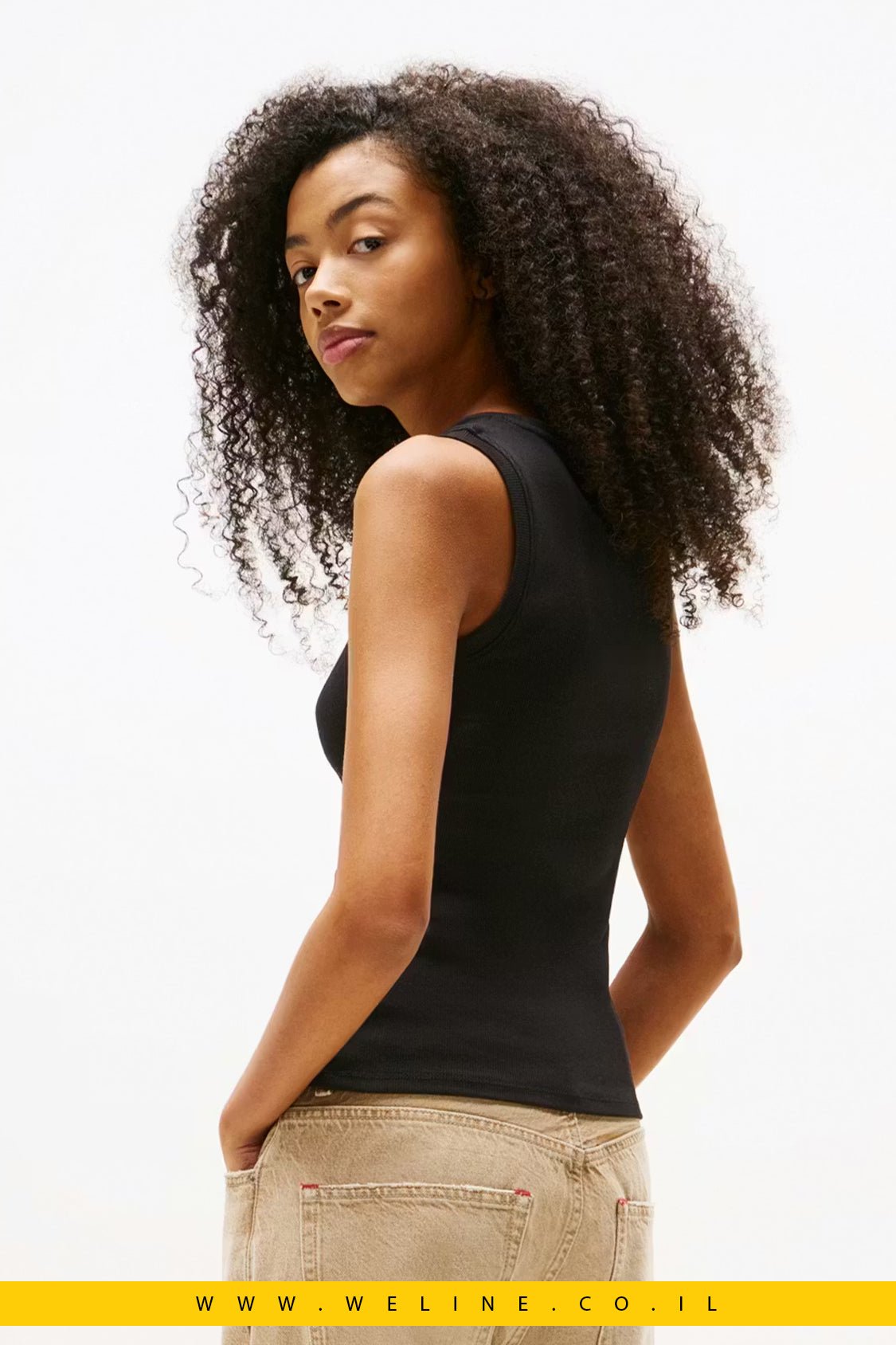 גופיית נשים Tommy Jeans Ribbed Flag Embroidery Slim Tank Top - WELINE.CO.IL